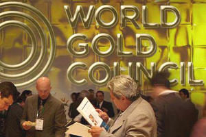 Gold ETF flows turn sharply negative in May